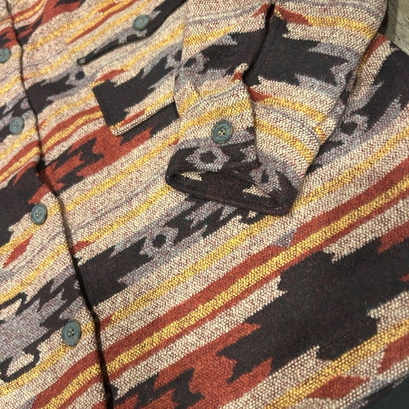 Stylish Women's Patterned Utility Jacket - Picture 4 of 7